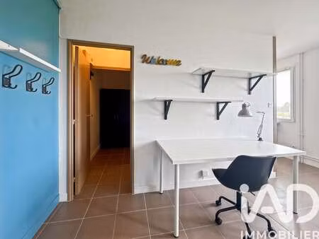 location appartement t1 meublé à laval (53000) : à louer t1 meublé / 28m² laval