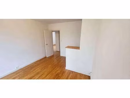 location appartement 3 pièces à nantes zola (44000) : à louer 3 pièces / 51m² nantes zola