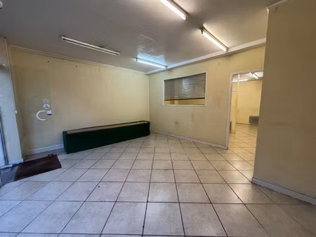 découvrez ce commerce bénéficiant d'un emplacement exception