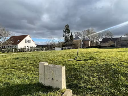 aux portes de gacé  dans un lotissement en campagne  venez d