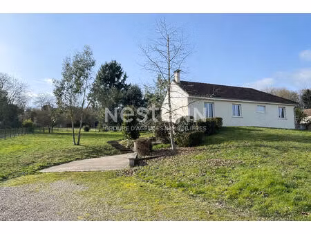 a vendre - chaumont en vexin - maison plain pied - 3 chbres - sous sol total