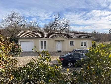 vente maison 5 pièces 92 m² sainte-bazeille (47180)