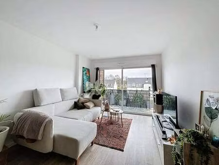 location appartement 2 pièces à pluguffan (29700) : à louer 2 pièces / 45m² pluguffan