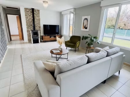 vente maison 4 pièces 108 m² verneuil-en-halatte (60550)