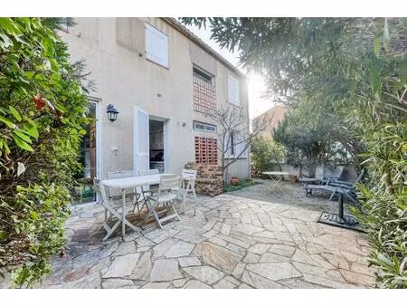 charmant t3 avec grand jardin à saint-cyr-sur-mer