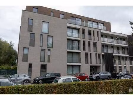 appartement rez de chaussee 2 chambres avec jardin