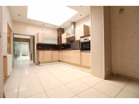 vente maison 5 pièces 108 m² roubaix (59100)