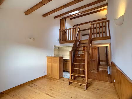 location appartement 2 pièces 45 m² à montaigut-le-blanc (63320)