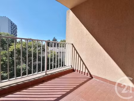 vente appartement 2 pièces 42 m² à bagnols-sur-ceze (30200)  66 000 €