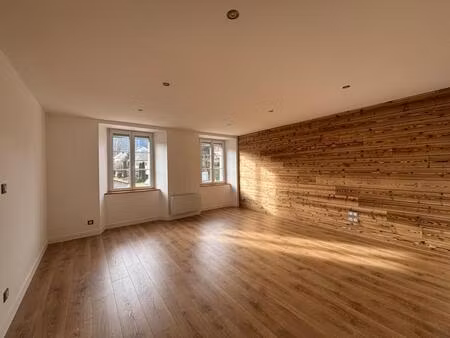 appartement t3 à louer - villers-le-lac