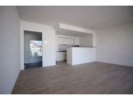 the factory – appartement 2 chambres - contact en direct ave