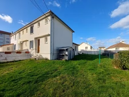 location maison 4 pièces 92m² st etienne du rouvray 76800