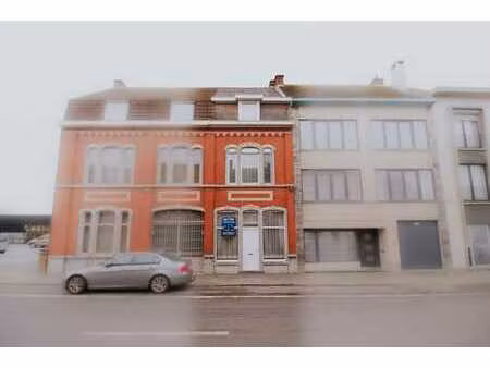 maison spacieuse avec trois chambres et jardin orienté sud