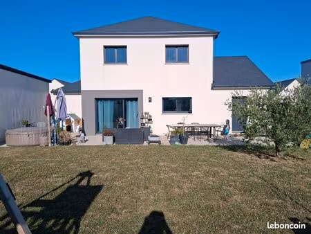 maison a joué sur erdre