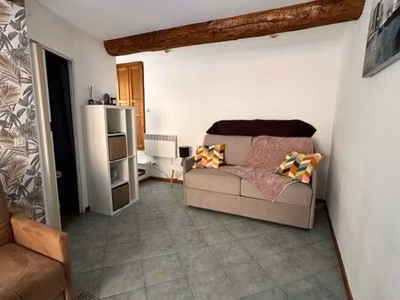 charmant studio au coeur du village