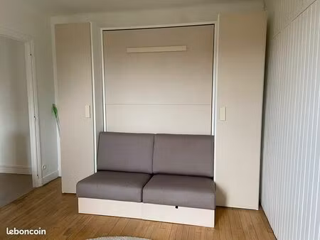 location studio avec lit escamotable