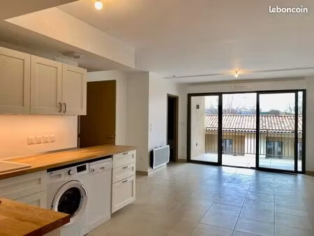 appartement 3 pièces 55 m²