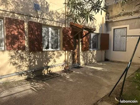 t2 meublé jardin en r2c