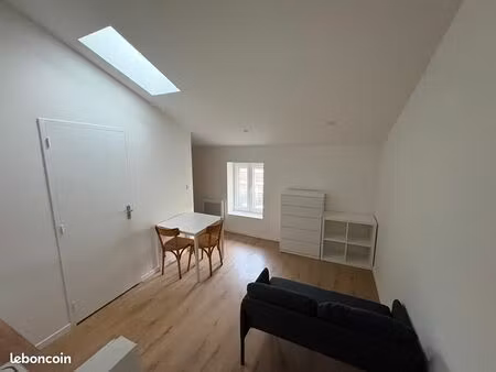 appartement / studio meublé 21 m² entièrement rénové en 2026– villefranche-sur-saône (cent