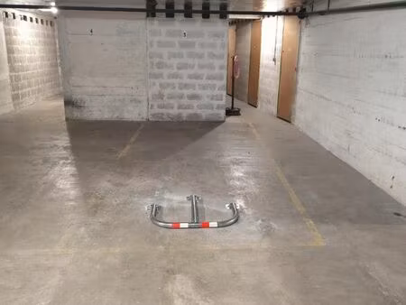 location place de parking