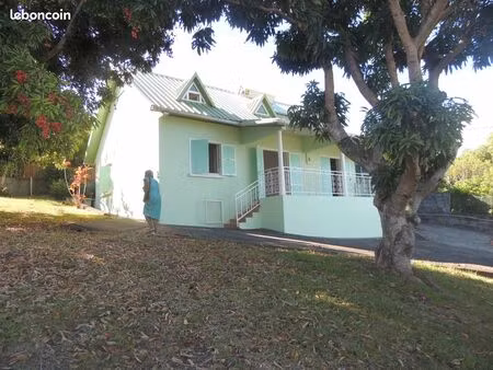 villa 6 pièces 150 m²