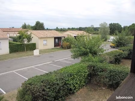 appartement t2 dans ne residence sécurisée avec piscine
