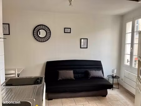 studio meublé au centre ville