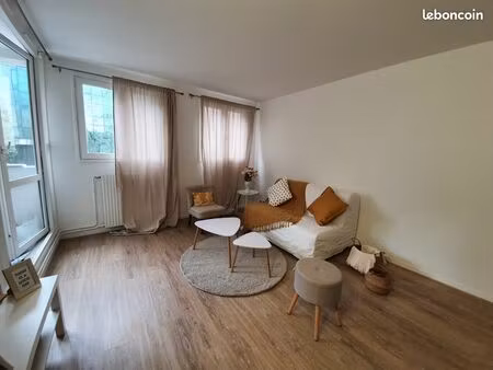 location meublée studio 34 m² saint-denis (93) 920