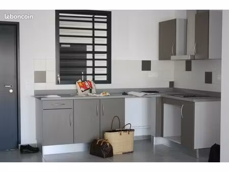 grand fond st leu – t3 récent + pk – avec piscine