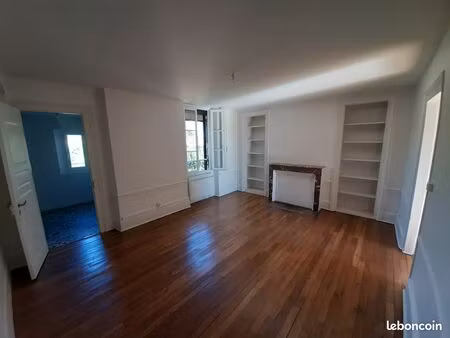 sainte savine  2 pièces  ancien-restauré