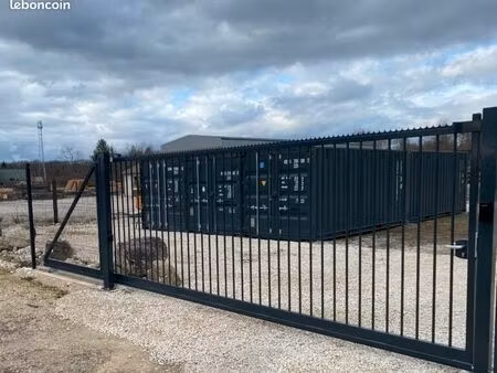 box / stockage / garage