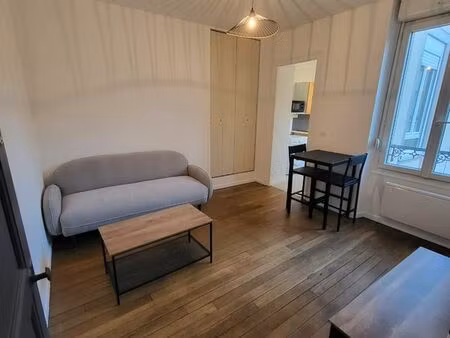 studio meublé hyper centre