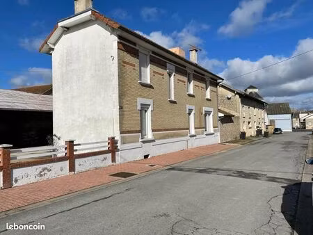 maison à louer 120m²