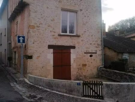 maison avec courette t2