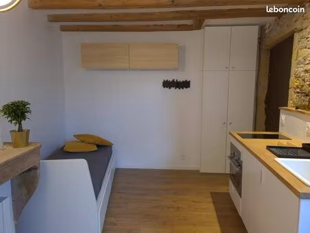 studio meublé vieux lyon / st paul