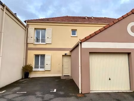 charmant cottage familial avec jardin et garage