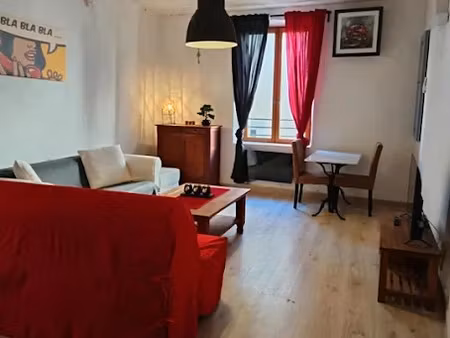 location meublée maison 3 pièces 62 m² à aubignan (84810)  780 €