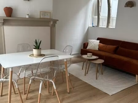 maison de ville - 2 chambres - 65m²