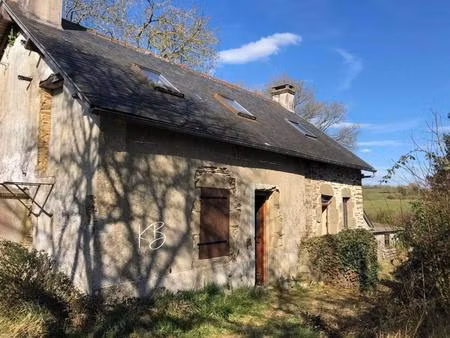 maison en pierres a renover 4 pieces 82m²-1500m² terrain clos-toitures faites-isolation co