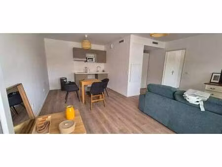 location appartement 3 pièces à talence (33400) : à louer 3 pièces / 78m² talence