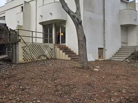 a vendre maison 3 chambres quartier chamberte