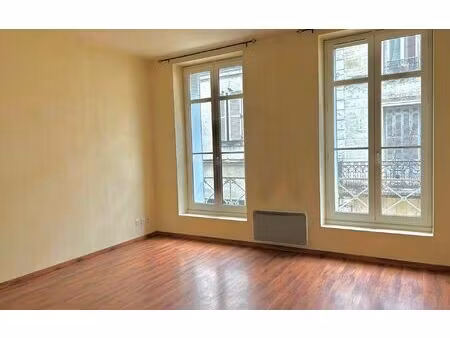 location appartement  m² t-2 à périgueux  540 €