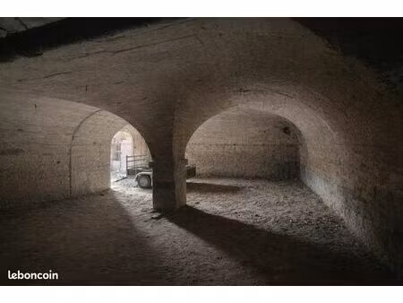 local de stockage 70 m2