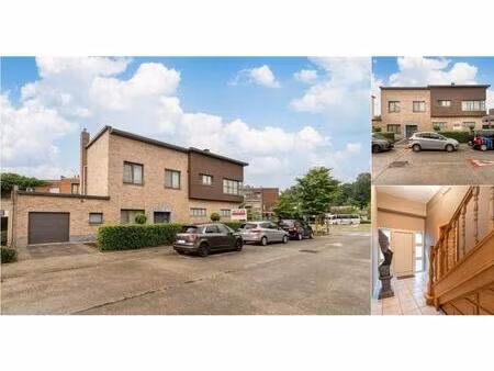 maison à vendre à petrus de beuckelaerlaan 2 deurne (rbv27922)