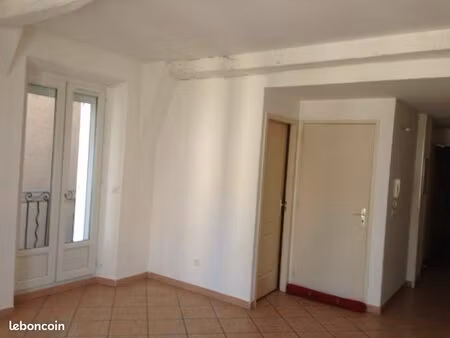 le val particulier loue t3