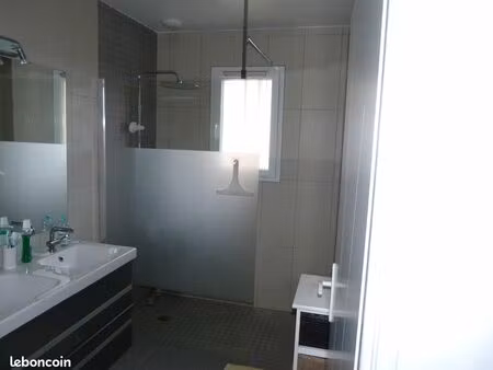 maison de 5 pièces à louer sur allériot