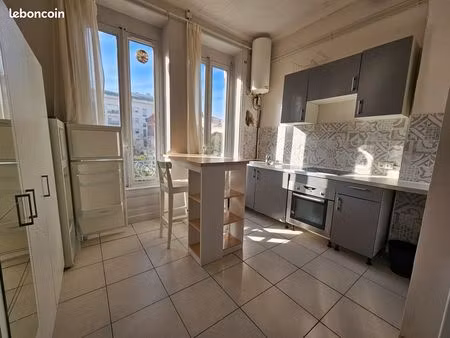 studio lumineux lyon 6