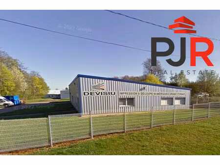 location local commercial