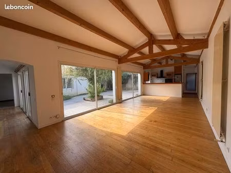 maison 4 pièces 125 m²
