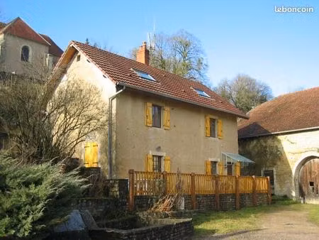 maison pierre de caractère 130 m² à 5 km de rioz